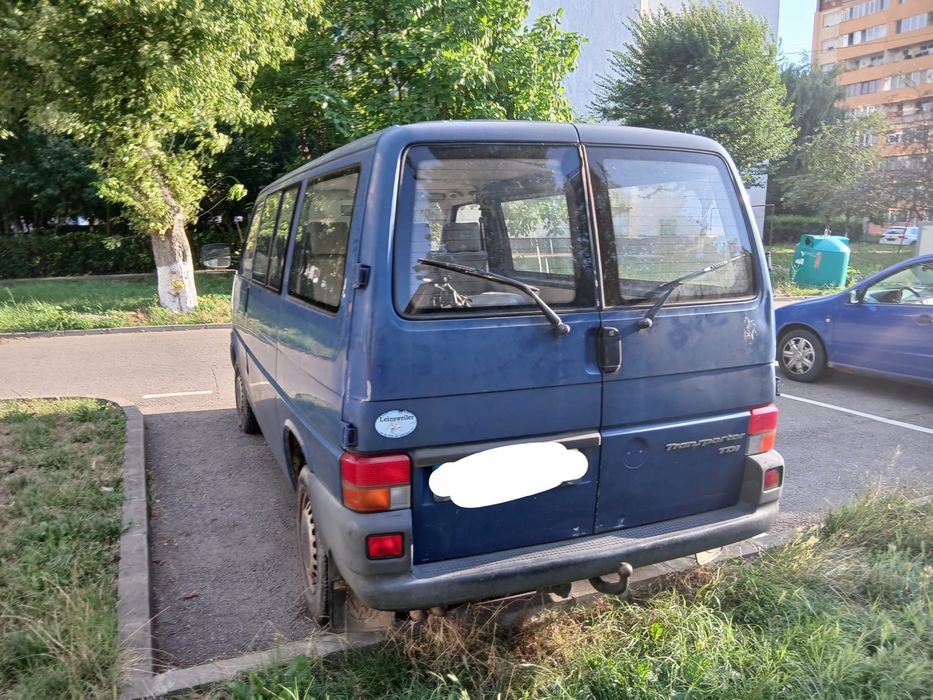 Volkswagen Transporter Caravelle
