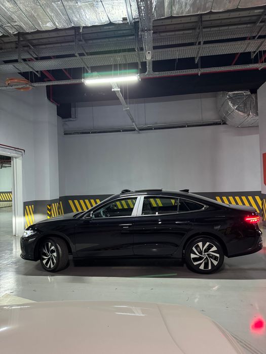 Volkswagen Passat L Pro