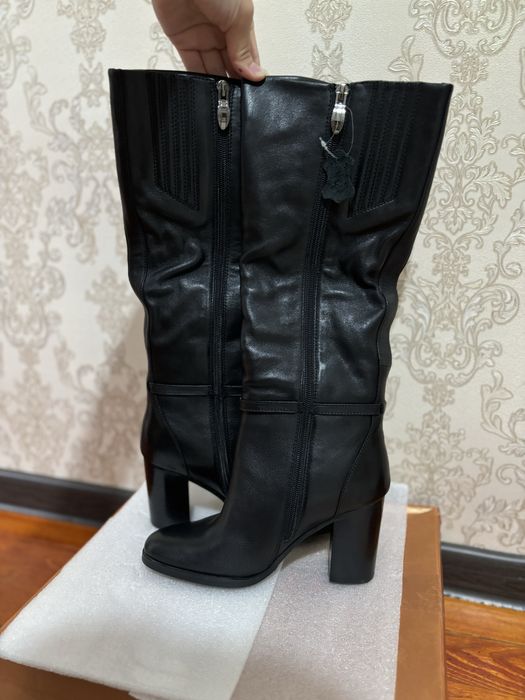 Кожаные сапоги