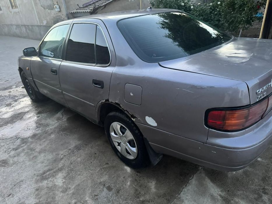 Toyota camry 1993 года