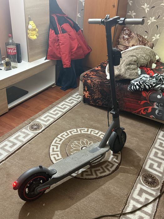 Vand trotineta electrica xiaomi