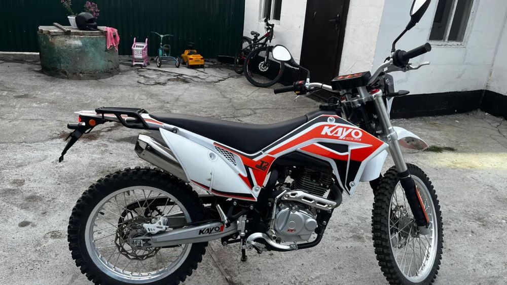 Продам мотоцикл KAYO T4