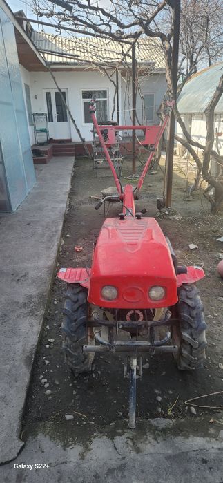 Мотоблок  культиватор соляркали сотилади 10 та от кучи