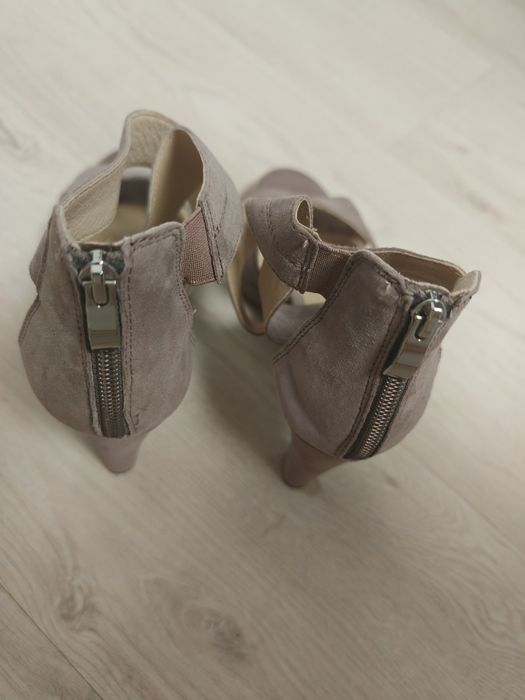 Sandale toc înalt 5th Avenue marimea 39