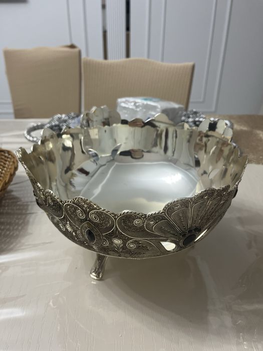 Продам фруктовницу мельхиор