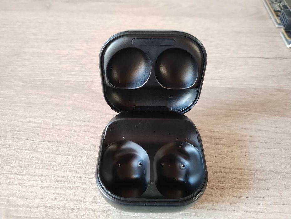 Samsung Galaxy Buds Pro SM-R190 зарядна кутия части