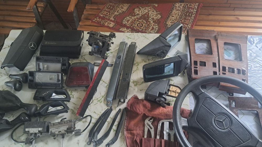 Мерс.124.2.2 реле бензанасоса.