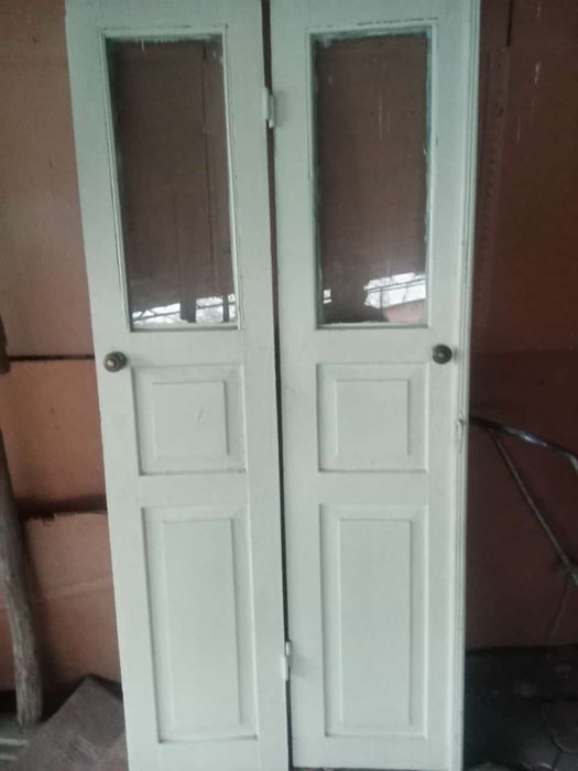 Двери деревянные