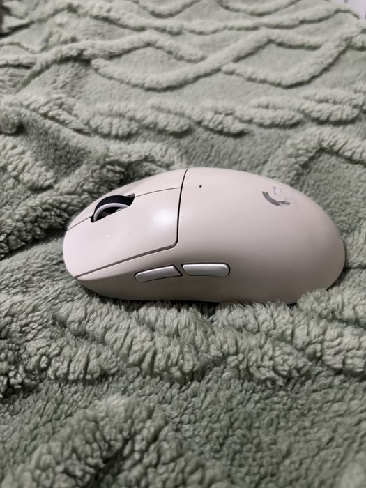 Logitech G Pro X Superlight 2 белый
