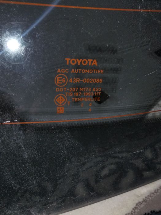 Запчасти на камри 55