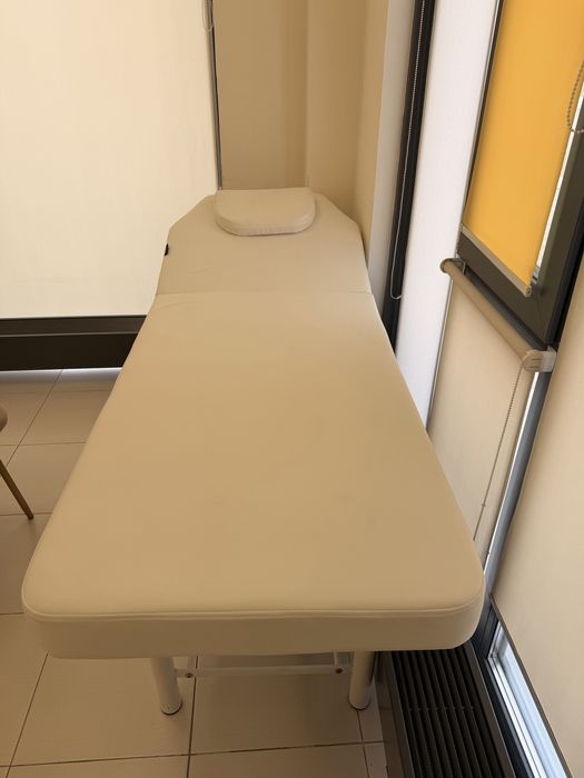 Продам кушетку в отличном состоянии