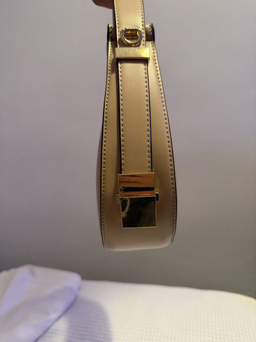 Дамска чанта Prada