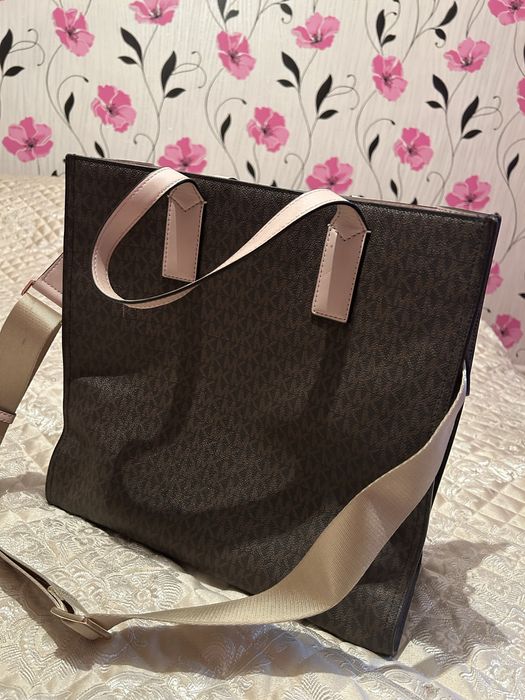 MICHAEL KORS Kenly Large Logo Tote Bag