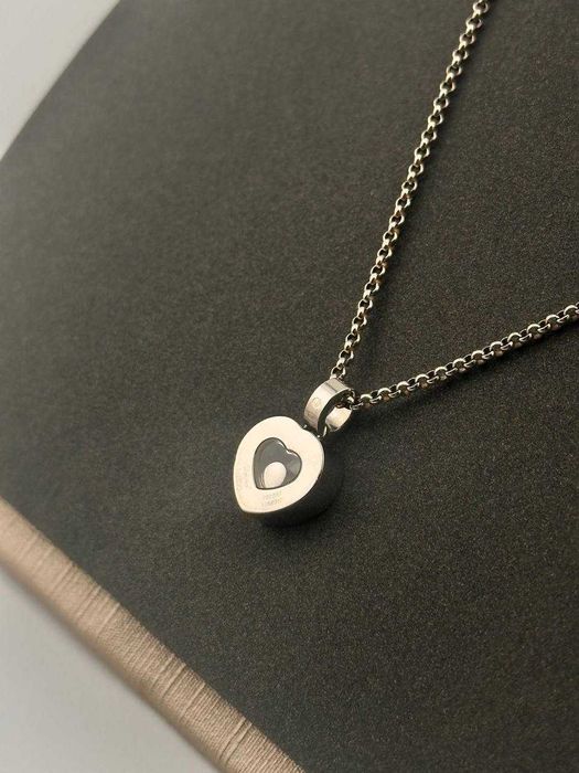 Колье Chopard Happy Hearts