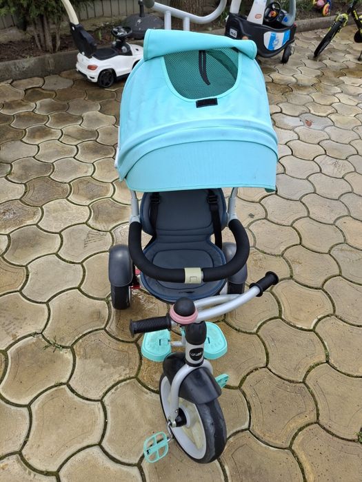 Vând tricicleta copii