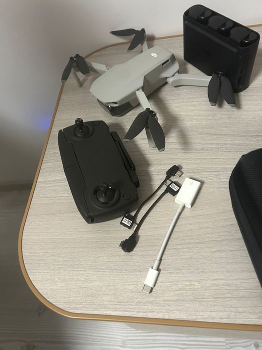 Drona dji mini
