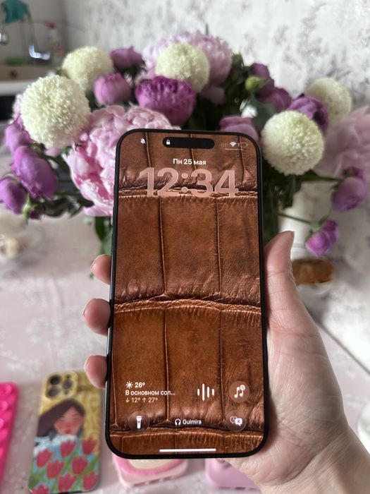 Продам Apple iPhone 16 Pro Max