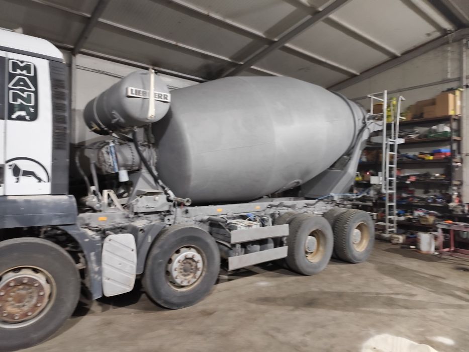 Sablare, curatare uscata sau umeda, vopsire auto si industriala