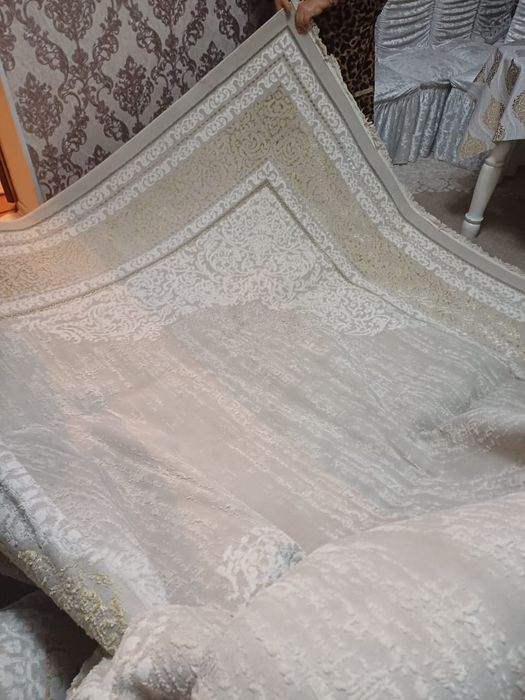 Продам ковер 350×600