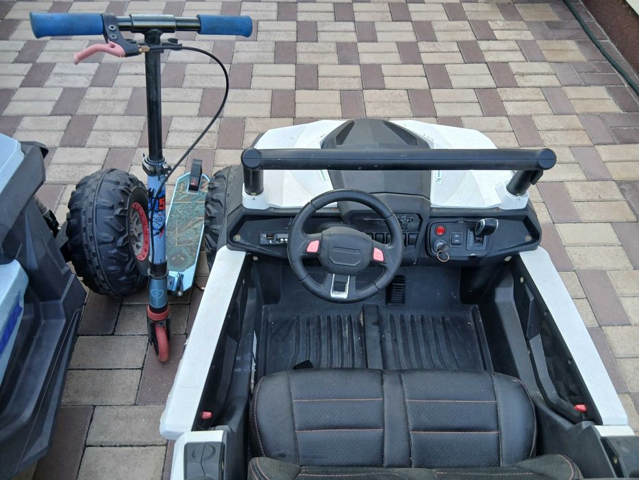 Pachet 2 mașinuțe cu viteze, copii, trotineta, pennyboard