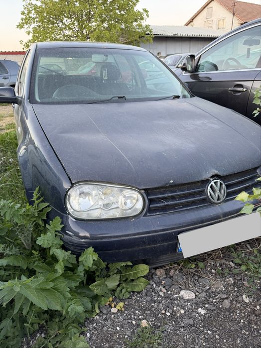 Golf 4 1.9 ASZ, AN 2002 Pentru PIESE