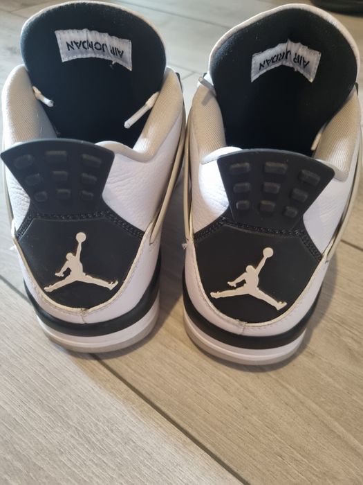 Jordan 4 Military Black