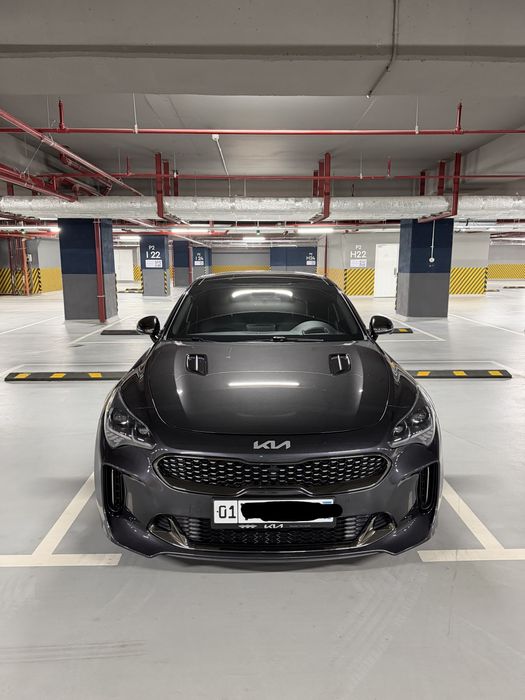 Kia Stinger 3.3 twin turbo