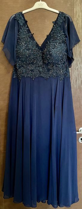 Официална дамска рокля Hvit Vera