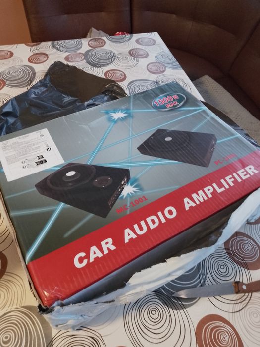 Активен събуфер за автомобил