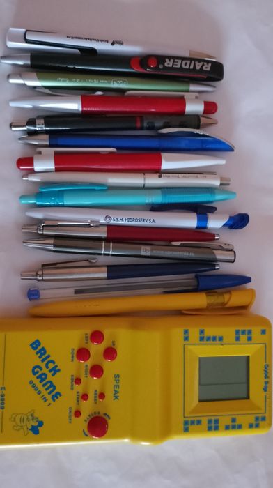 Consola Retro Brick Game 9999 in 1/Tetris