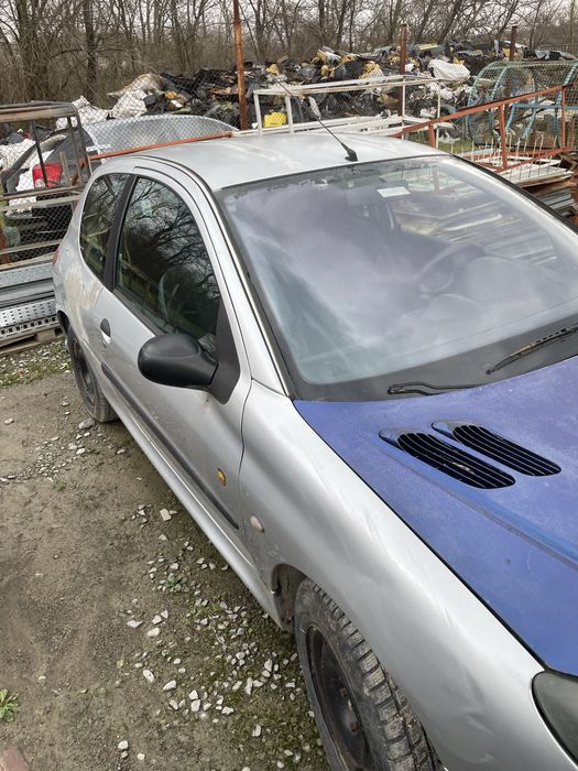 Пежо 206 /peugeot 206 1.4 HDI 2001 г НА ЧАСТИ !