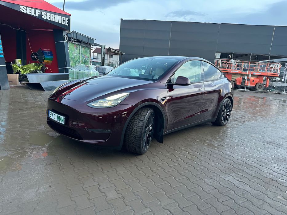 Tesla Model Y Performance