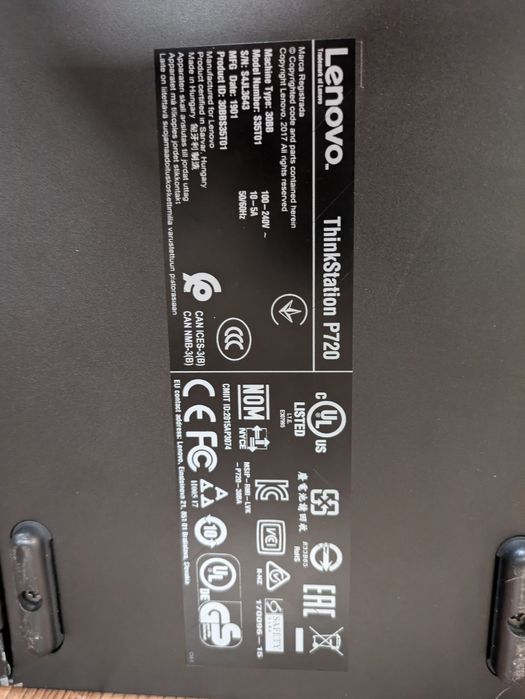 Работна станция Lenovo ThinkStation P720 2x XEON Bronze 3104 64GB RAM 256GB NVMe Quadro P400