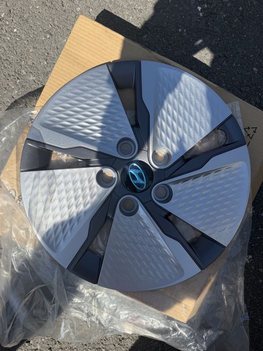 Capace hyundai ioniq 2021+ noi OEM 15’