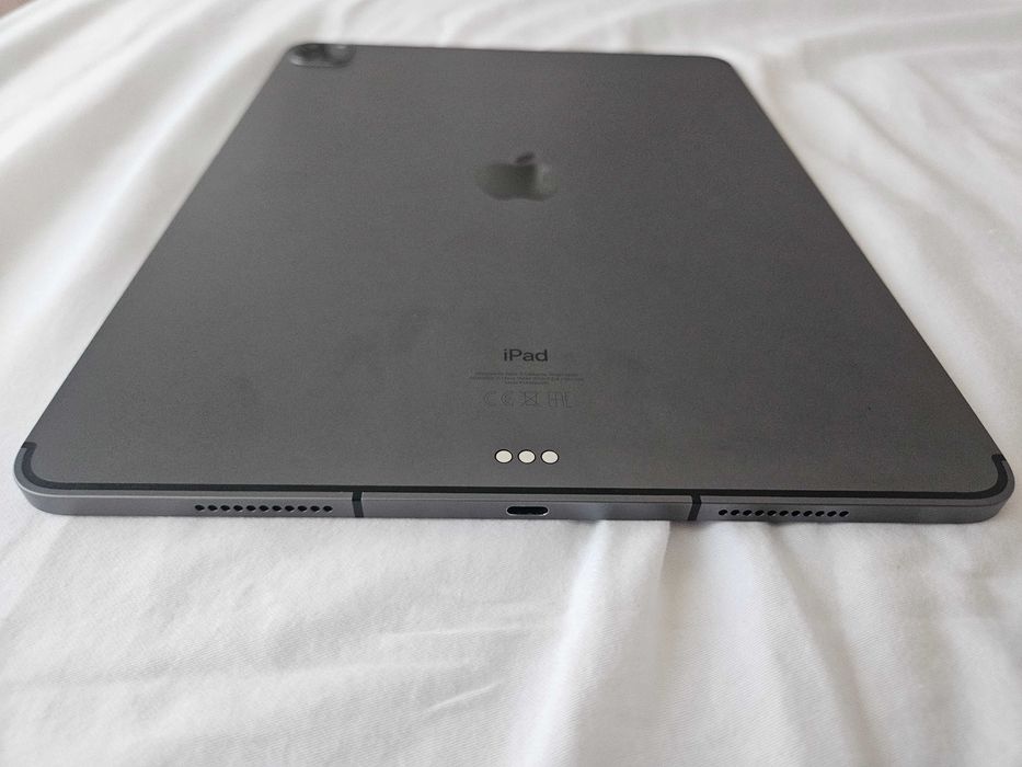 iPad Pro 5 12.9" (2021) 5th Gen Cellular, Space Gray, 256 GB