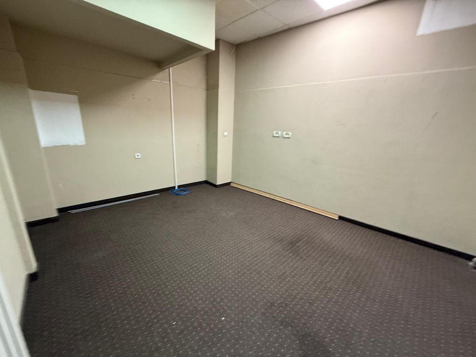 Inchiriez spațiu comercial ultracentral Arad