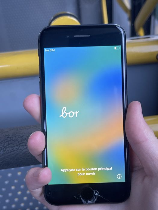 Айфон 8 ИДЕАЛ.