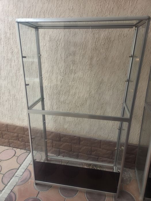 Продаются витрины