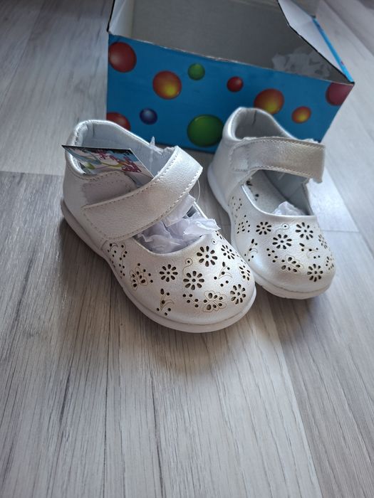 Детски обувки от естествена кожа "Mania"!