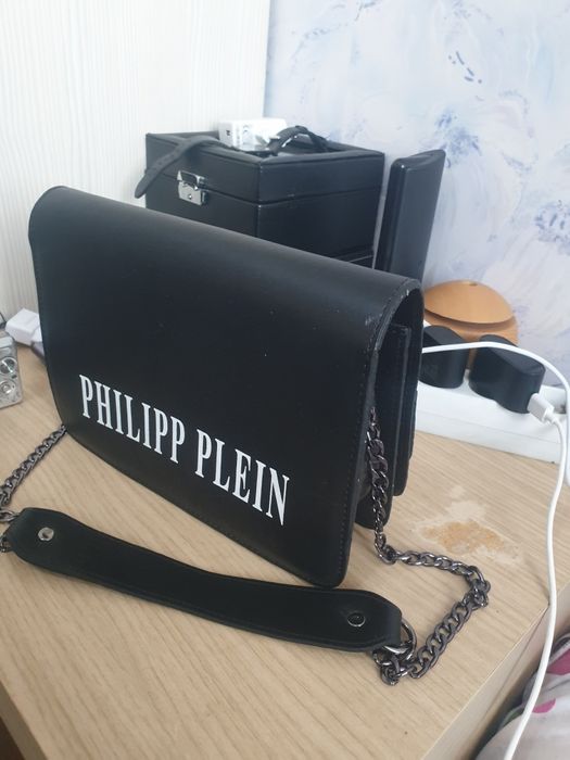 Genti dama. Pret 90 lei