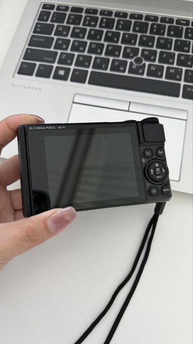 Продам Canon SX740 HS