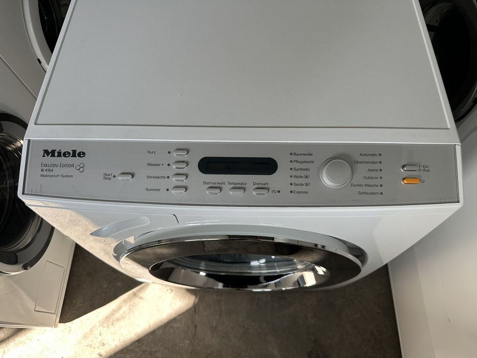 Пералня + гаранция 1 година. MIELE ПЧЕЛНА ПИТА. КЛАС А. Безплатна доставка за София.