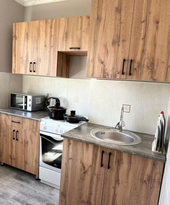 Двух комнатная посуточно