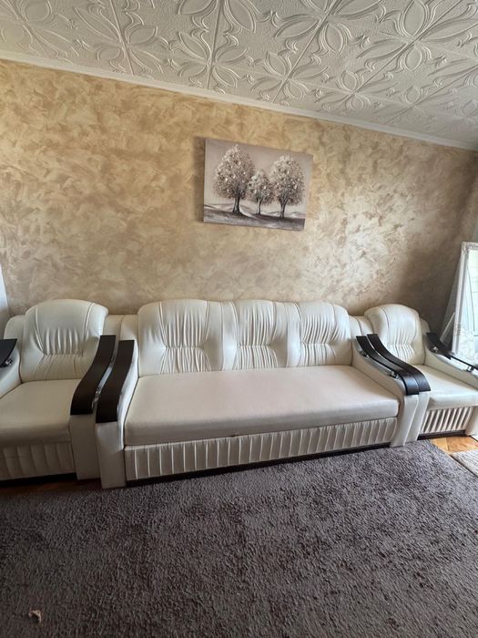 Vand canapea extendibila si doua fotolii!