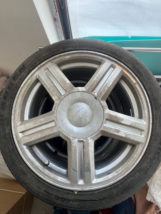 Продам оригинальный комплект дисков Torus R16