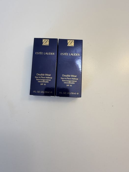 Fond de ten Estee Lauder, formula veche