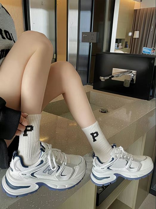 Женские кроссовки New Balance