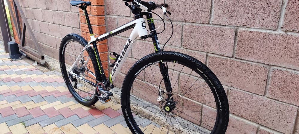 Продам велосипед Cannondale Flash Carbon