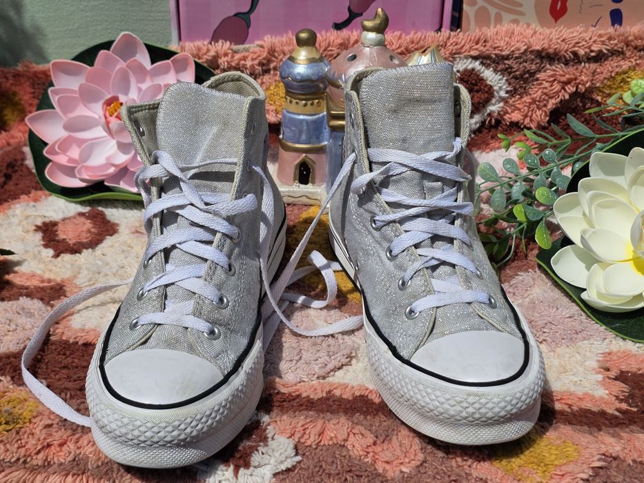 Converse сребристи високи кецове N37