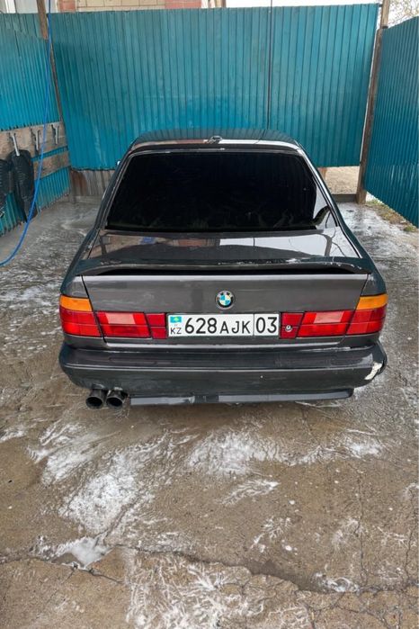 Продам бмв е34 2.5
